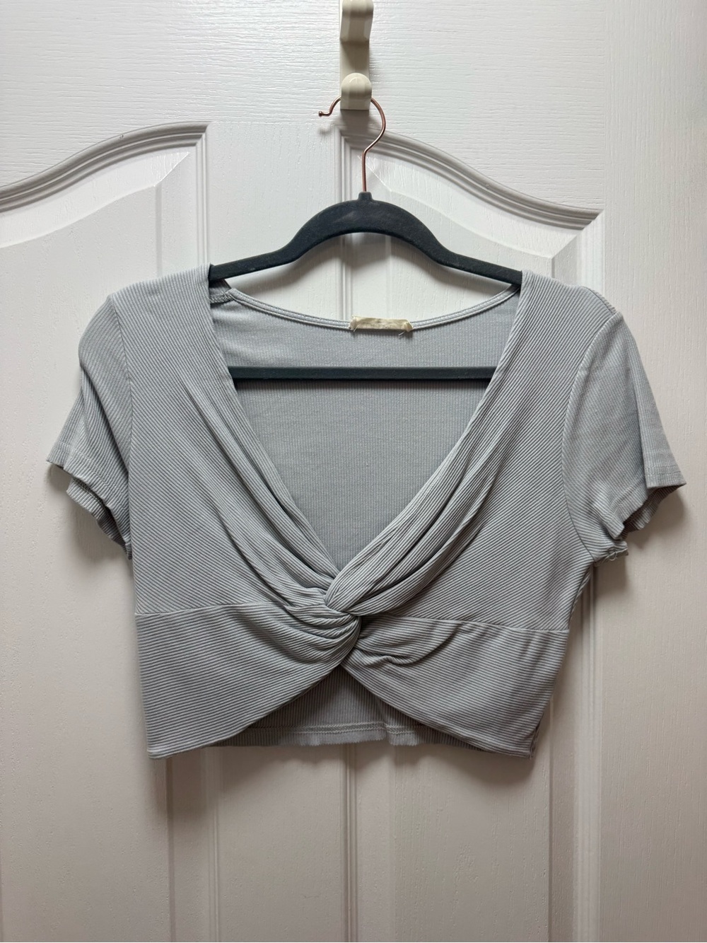 ILLA ILLA Ribbed Twist Front Crop Top Gray Size Large